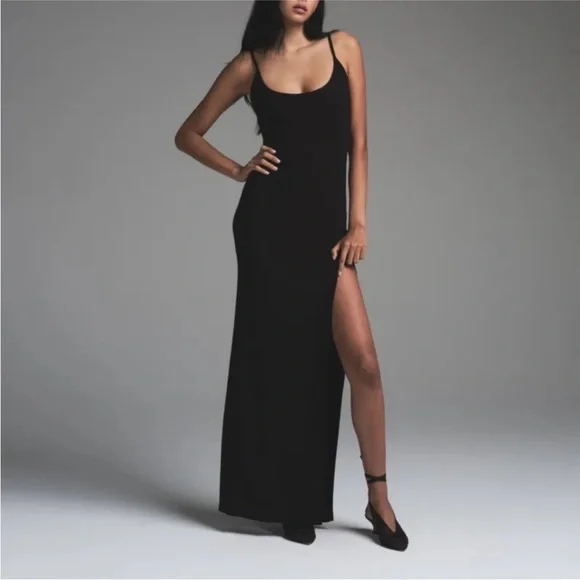 SKIMS | Dresses | Skims Soft Lounge Cami Plunge Long Dress Small